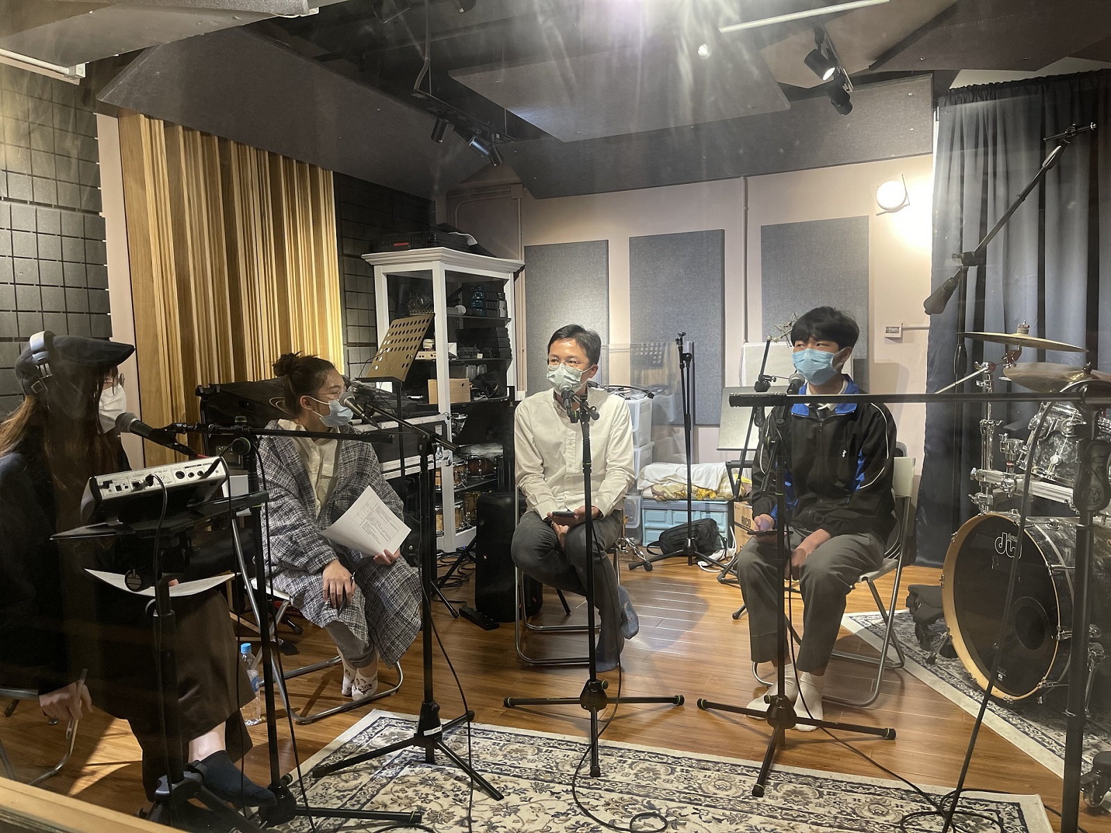 指導老師吳光前先生及4B陳冠宇同學分享科創製作的困難與喜悅