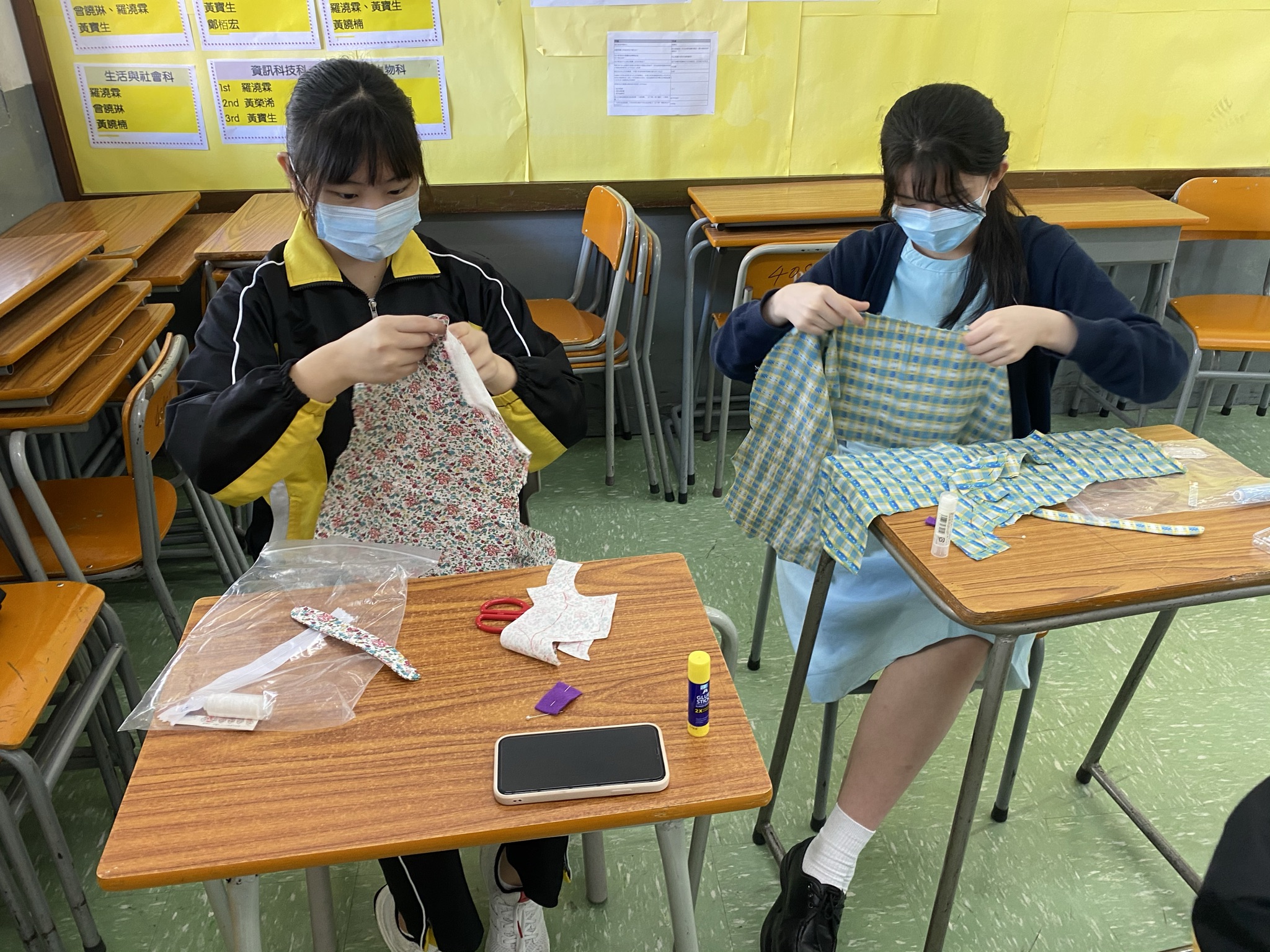 學生製作長衫 1