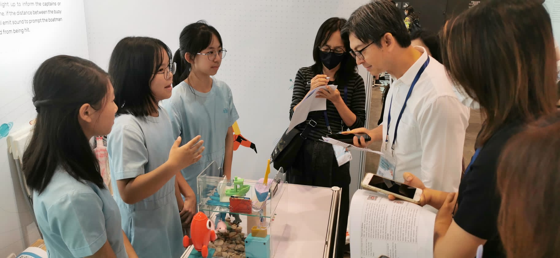 獲獎同學接受不同媒體訪問分享獲獎感受
