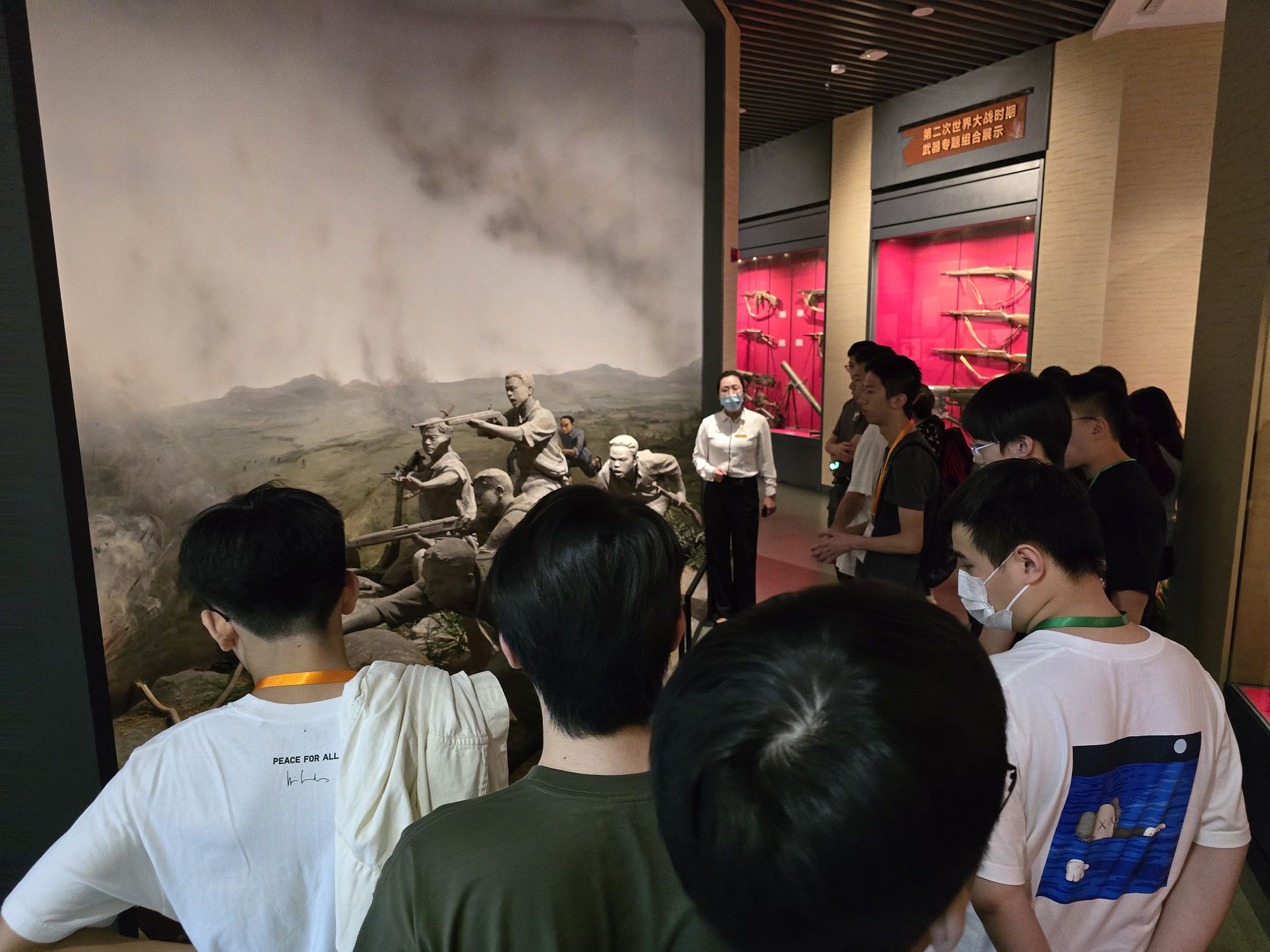體會中國軍民不畏強暴血戰到底的英雄氣概