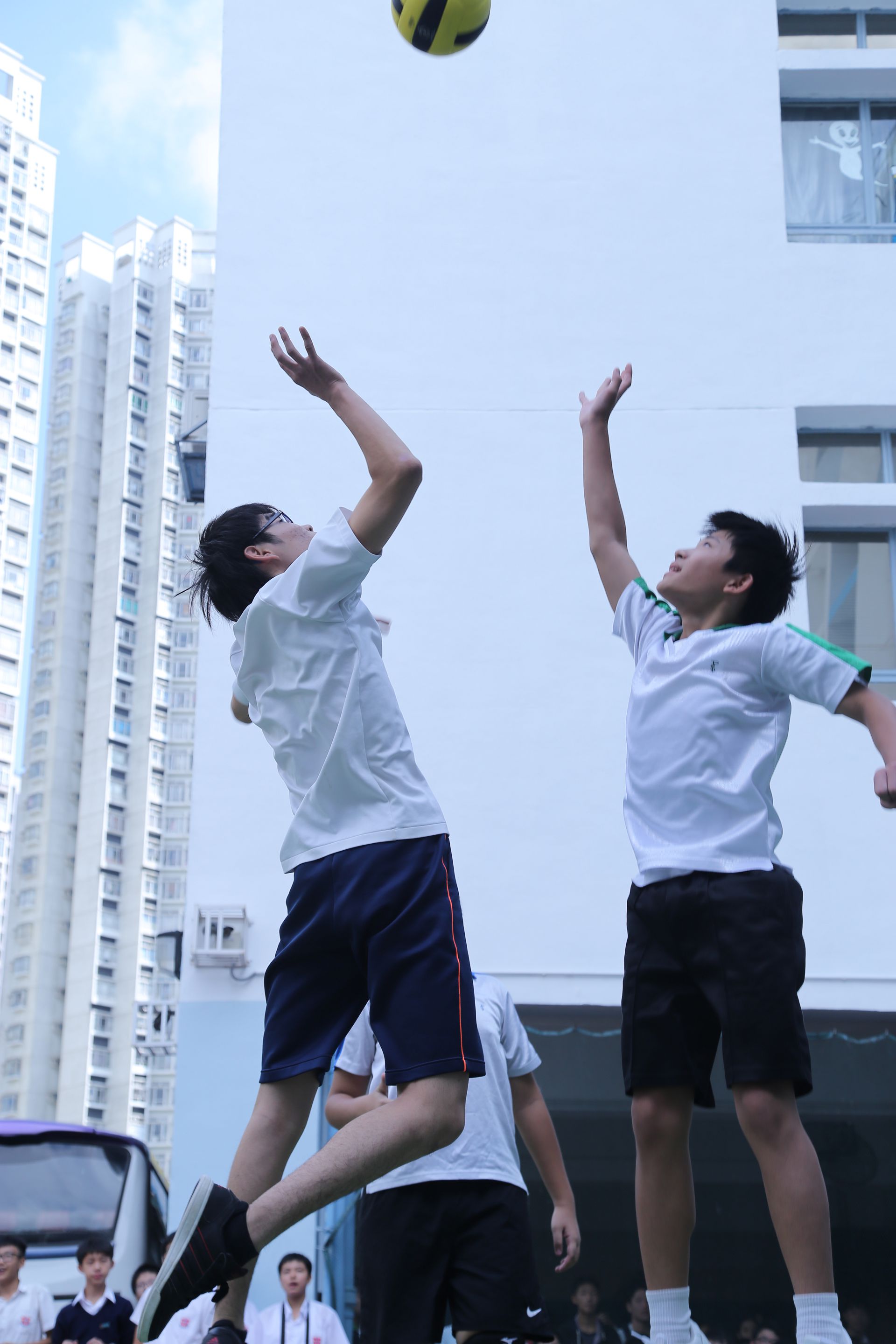 閃避球友誼賽