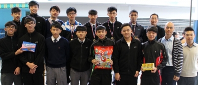 高中四人足球比賽頒獎