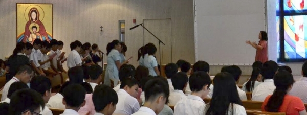 2012-2013年度 散學祈禱會